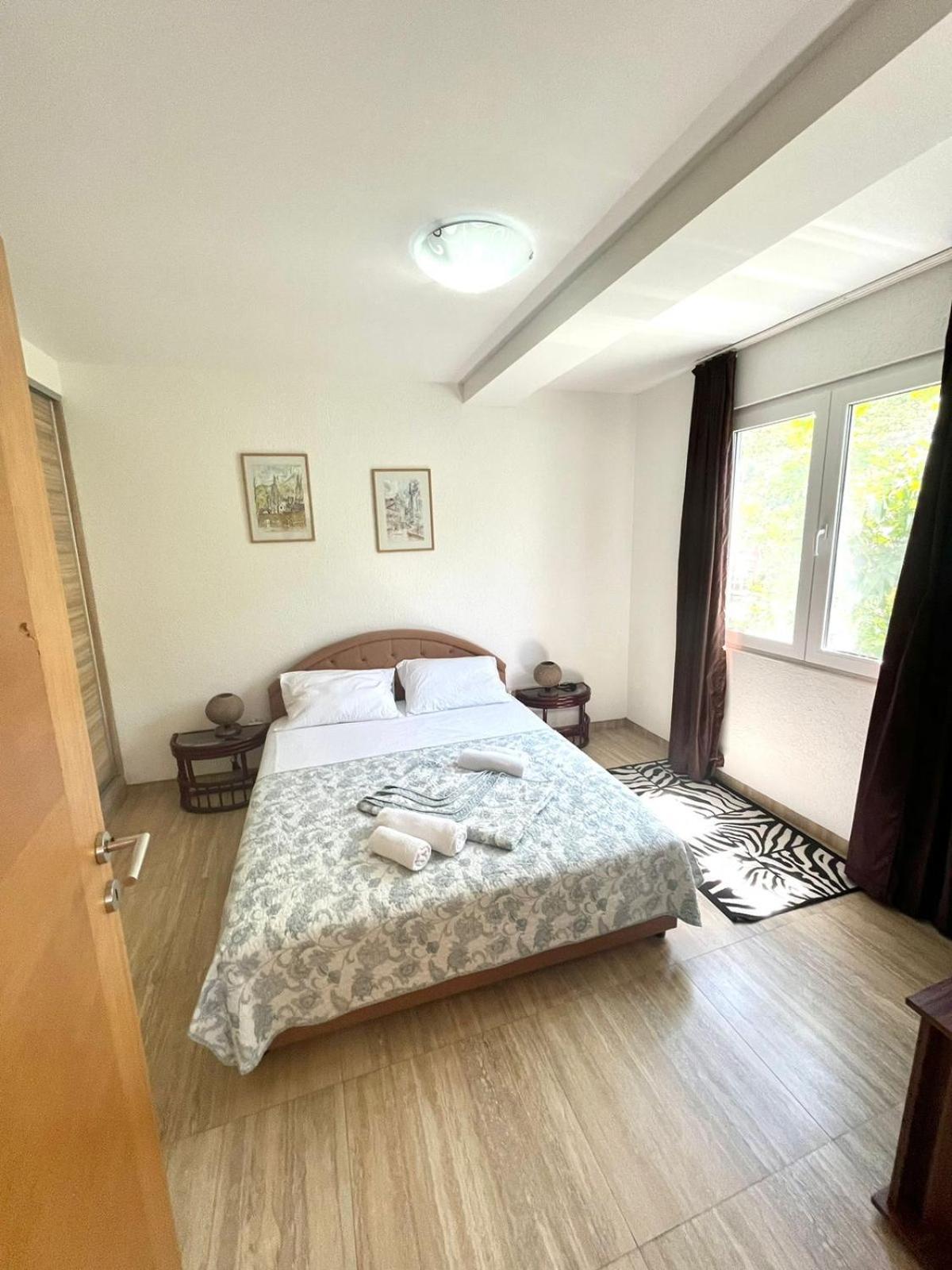 Apartments Harmonija Budva Bagian luar foto