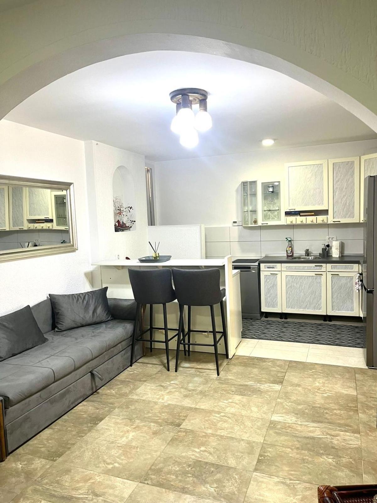 Apartments Harmonija Budva Bagian luar foto