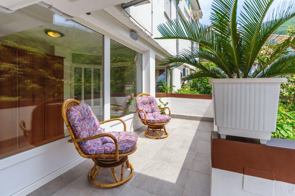 Apartments Harmonija Budva Bagian luar foto